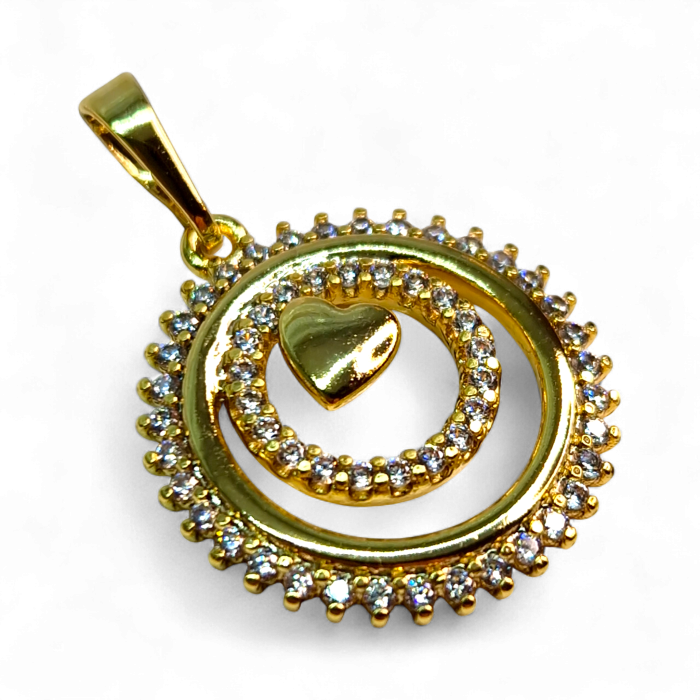 Pandantiv placat cu aur de 14k cu o inimiara in centru inconjurata de cristale zirconiu albe [6]