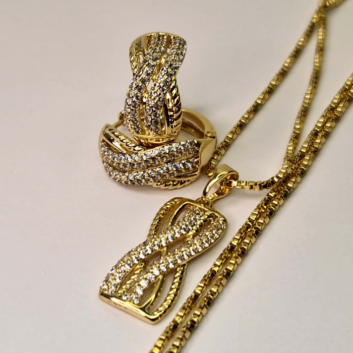 Set colier si cercei placat cu aur de 18k si incrustat cu zirconii albe [4]