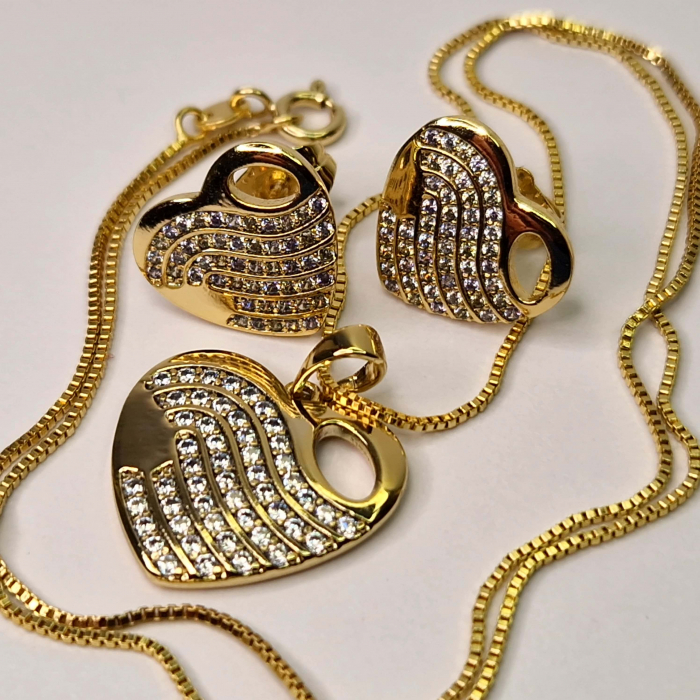 Set colier si cercei in forma de inima placat cu aur de 18k si cristale de zirconiu albe [5]