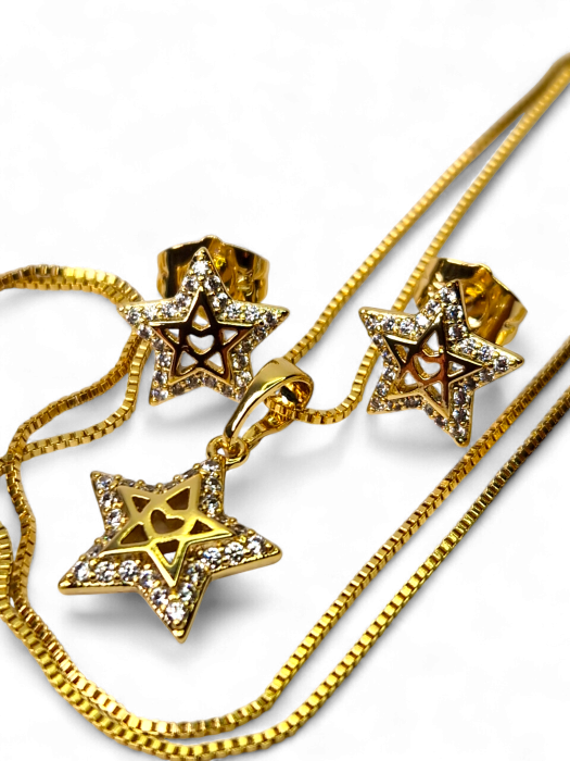 Set placat cu aur Delia cu stele și inimă decorat cu zirconii albe [7]