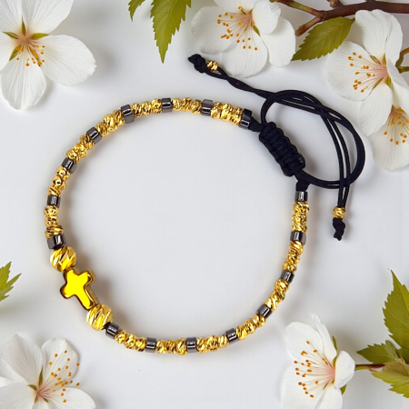 Brățară IH804 cu hematit și cruce placată cu aur de 18K [5]