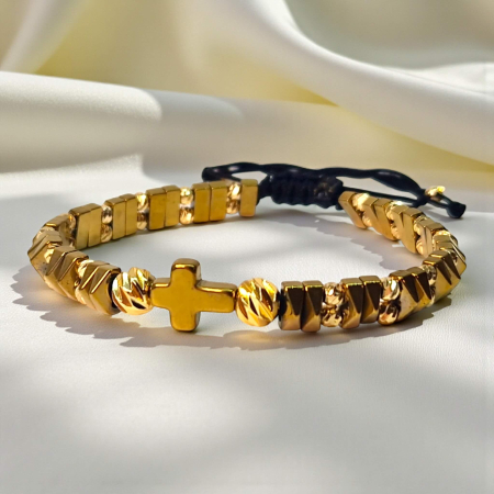 Brățară IH810 cu hematit aurit și cruce placată cu aur de 18K [7]