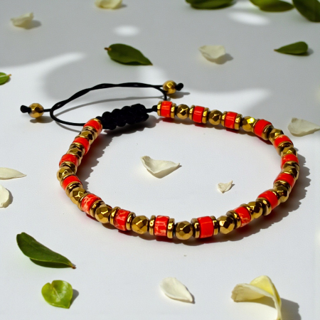 Brățară Lucky cu agate roșu și elemente aurii [5]
