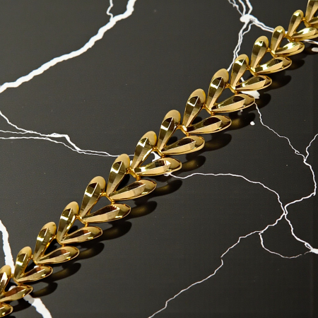 Bratara deosebit de eleganta placata cu aur de 18k [5]