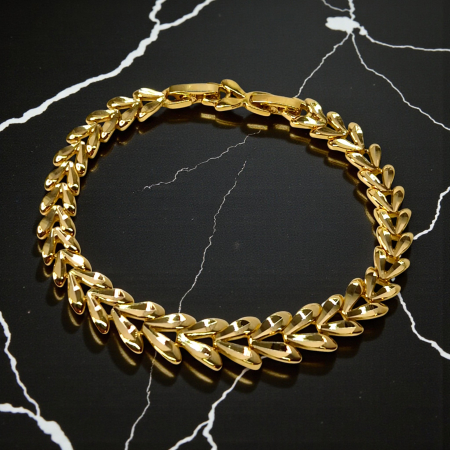 Bratara deosebit de eleganta placata cu aur de 18k [1]