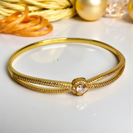 Brățară placată cu aur Ramya cu zirconiu central și detalii delicate [3]