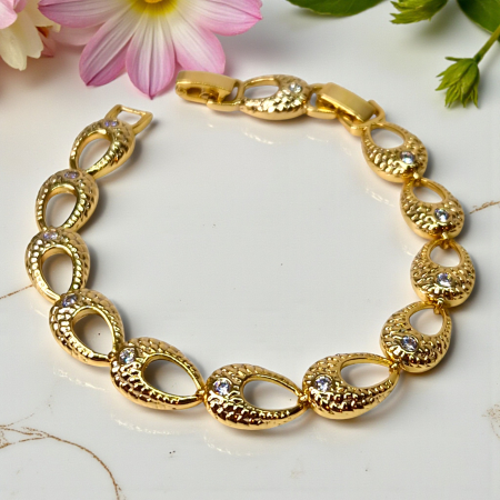 Bratara Simona placata cu aur de 18k si incrustata cu cristale albe din zirconiu [1]