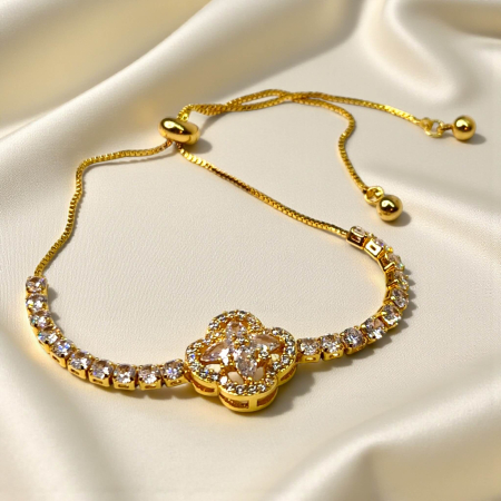 Brățară placată cu aur Valentina cu cristale și pandantiv floral [1]