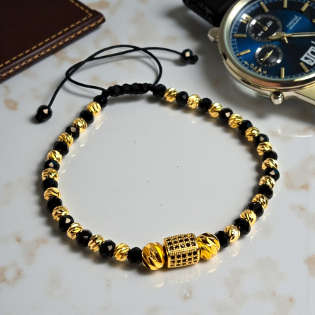 Brățară Mark reglabilă cu pietre hematit și detalii aurii placate cu aur [3]