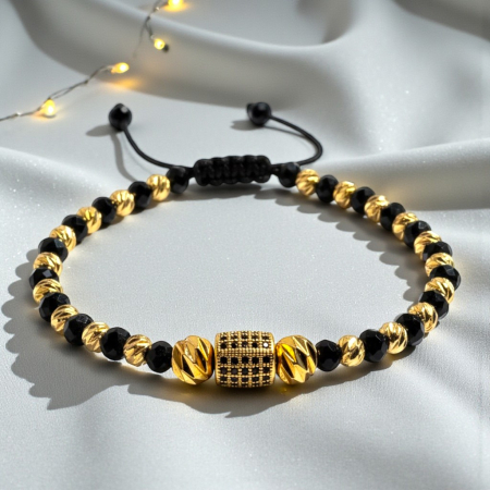 Brățară Mark reglabilă cu pietre hematit și detalii aurii placate cu aur [5]