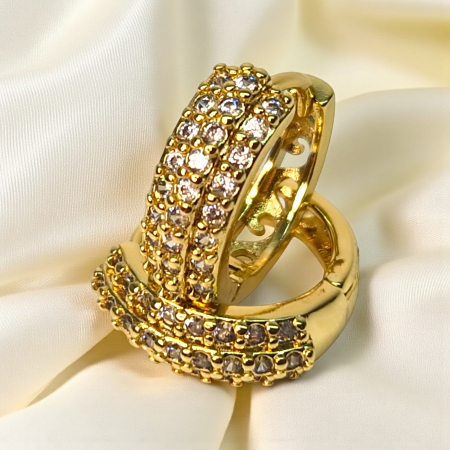 Cercei Victoria placați cu aur 18K cu trei rânduri de zirconii clare [5]