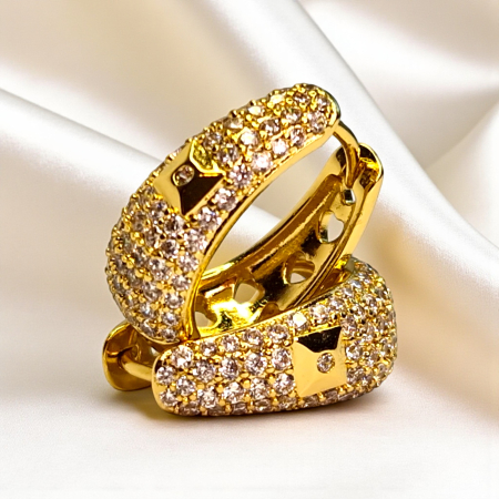 Cercei placați cu aur Ada cu cristale fine și detaliu pătrat [1]