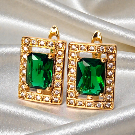 Cercei cu cristal verde si zirconii albe placat cu aur de 18k [3]