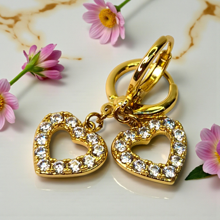 Cercei placați cu aur Carmen cu inimioare strălucitoare din cristale [7]