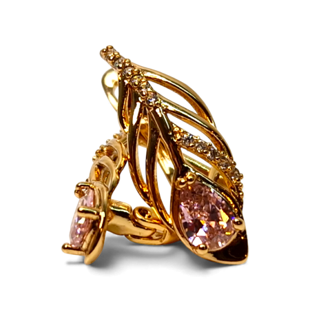 Cercei Giuliana Pink placati cu aur cu cristale roz și petale sculptate [2]