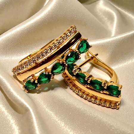 Cercei placati cu aur roz de 18k cu cristale verzi si zirconii albe [3]