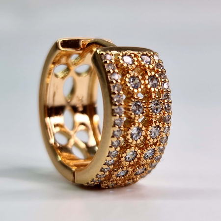 Cercei Renata placati cu aur de 18k incrustati cu cristale albe din zirconiu [2]