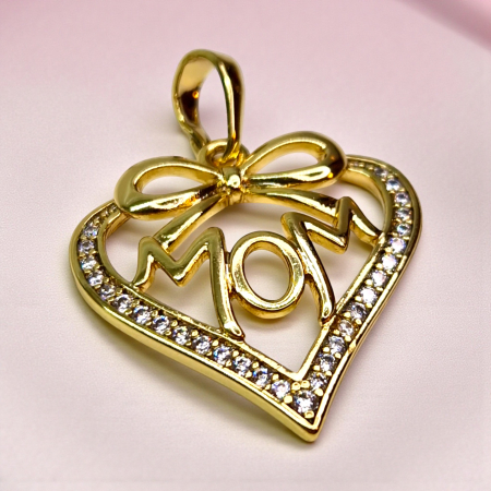 Pandantiv Sonia placat cu aur cu inimă, fundiță și mesaj „Mom” [3]