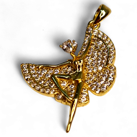 Pandantiv Tania placat cu aur cu zână și aripi pavate în zirconii [2]