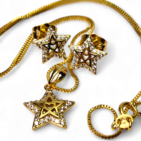 Accesorii - Set placat cu aur Delia cu stele și inimă decorat cu zirconii albe