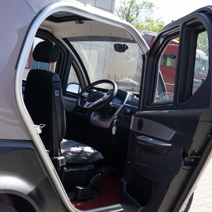 Masina electrica KUBA CITY Q7, 3000W, 25km/h, nu necesita permis [2]