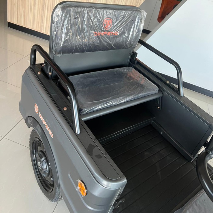 Triciclu electric de marfa basculabil, 2300W, viteza 25km/h, baterii 20Ah, nu necesita permis, AMR 200 [6]