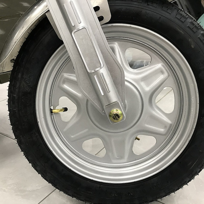 Tricicleta electrica cu bena basculabila [5]