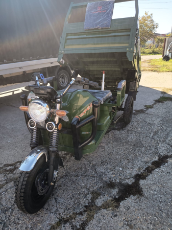 Triciclu electric de marfa basculabil cu cabina, 3900W, viteza 25km/h, baterii 60Ah, basculare hidraulica, nu necesita permis, AMR DUMP [5]