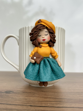 FALL in love... - Aurora - Cana cu figurina