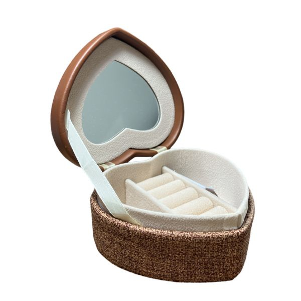 Cutie pentru bijuterii, compartimentata, model inima din vinilin, pentru inele, cercei, bratari sau coliere, dimensiuni 11x9x5m, ciocolata [2]