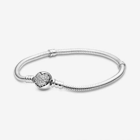 Bratara pentru talismane compatibile Pandora din Argint 925 – Sparkling Heart Clasp Snake 17 cm, Bijuterii Nadiela Bratari - Bratara pentru talismane compatibile Pandora din Argint 925 – Sparkling Heart Clasp Snake 17 cm, Bijuterii Nadiela