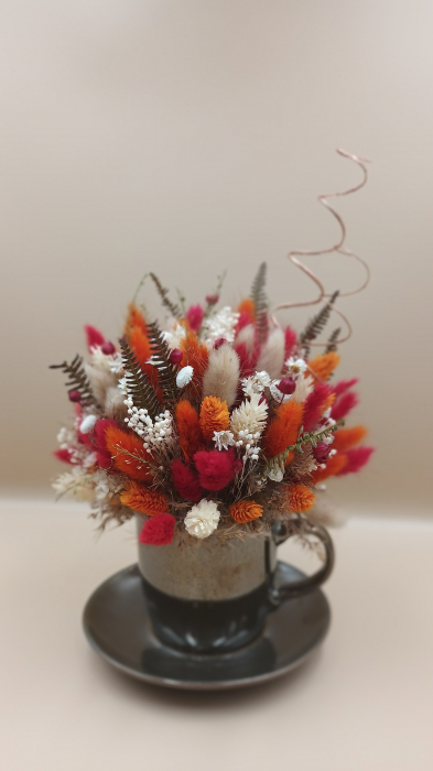 Aranjament ceașcă kaki [2]