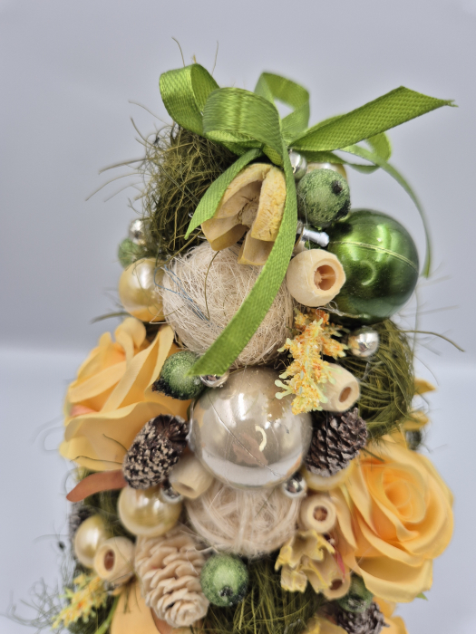 Brăduț Yellow Flower [3]