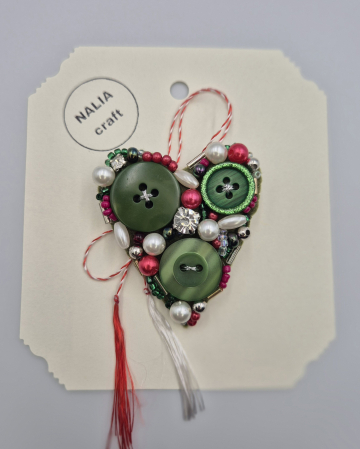 BROȘĂ MĂRȚIȘOR INIMĂ VERDE [1]