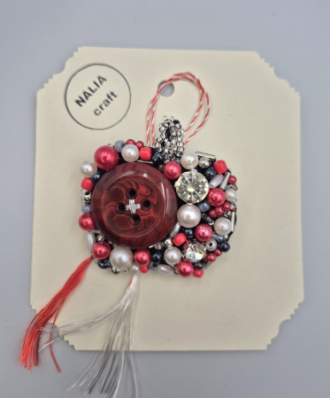 MĂRȚIȘOARE - BROȘĂ MĂRȚISOR MĂR ROȘU