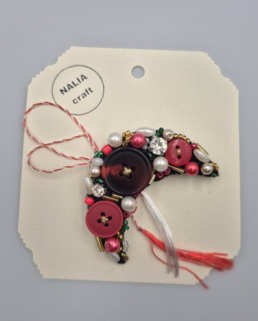 BROȘĂ MĂRȚIȘOR SEMI-LUNĂ ROȘU [0]