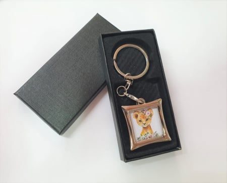 Brelocuri personalizate - Breloc personalizat cu poză - pătrat - Nari