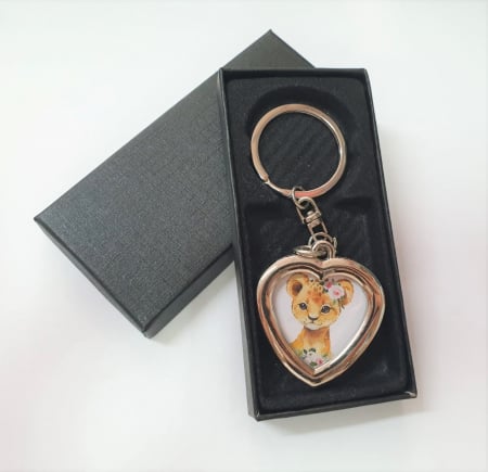 Brelocuri personalizate - Breloc personalizat cu poză - inimă - Nari