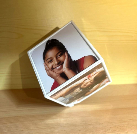 Cub foto rotativ cu 6 fotografii - NARI [1]