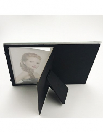 Rama foto sticla Martie - NARI [1]