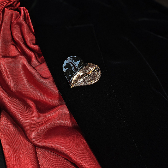 Narru- Brosa handmade din lut polimeric si rasina [2]