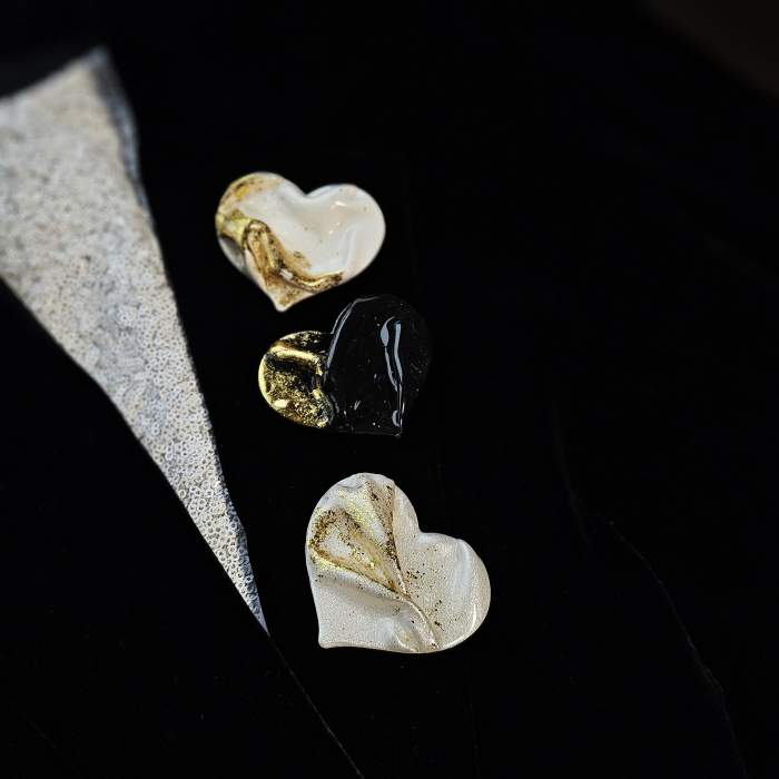 Narru- Brosa handmade din lut polimeric si rasina [2]