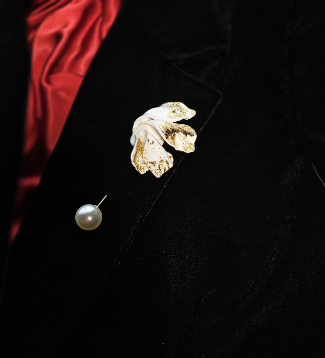 Narru- Brosa handmade din lut polimeric si rasina [3]