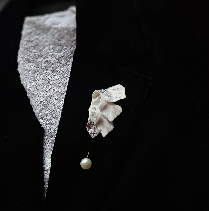 Narru- Brosa handmade din lut polimeric si rasina [4]