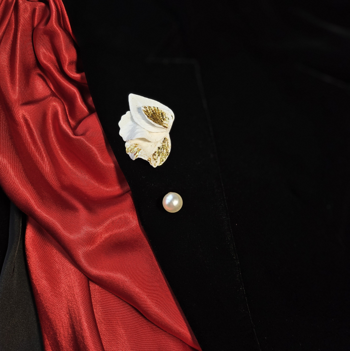 Narru- Brosa handmade din lut polimeric si rasina [3]