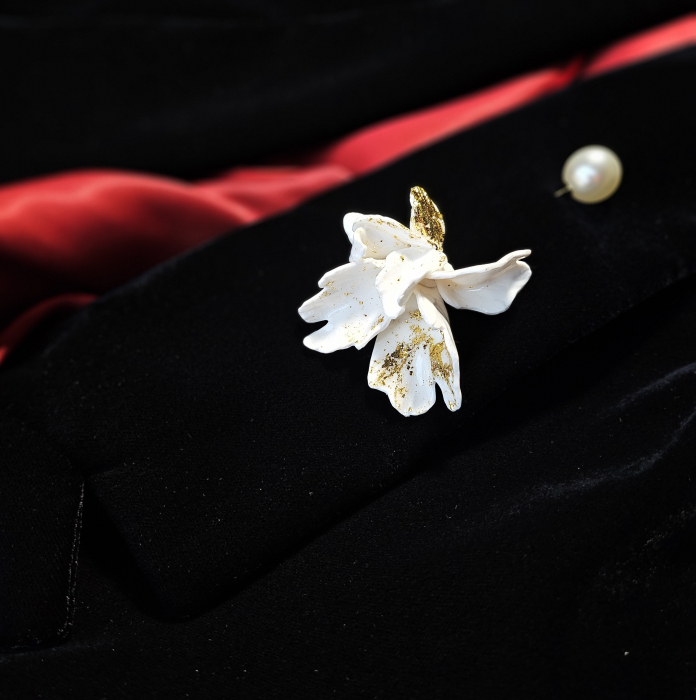 Narru- Brosa handmade din lut polimeric si rasina [5]