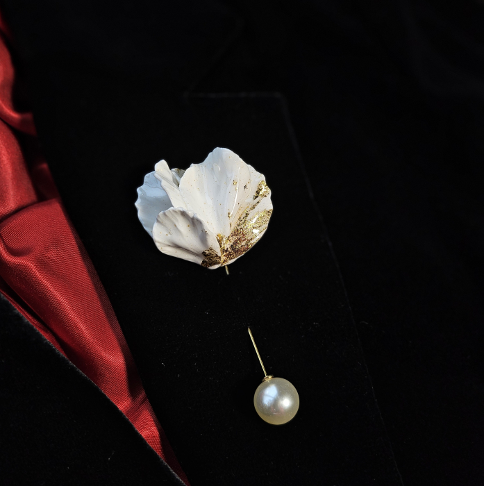 Narru- Brosa handmade din lut polimeric si rasina [3]