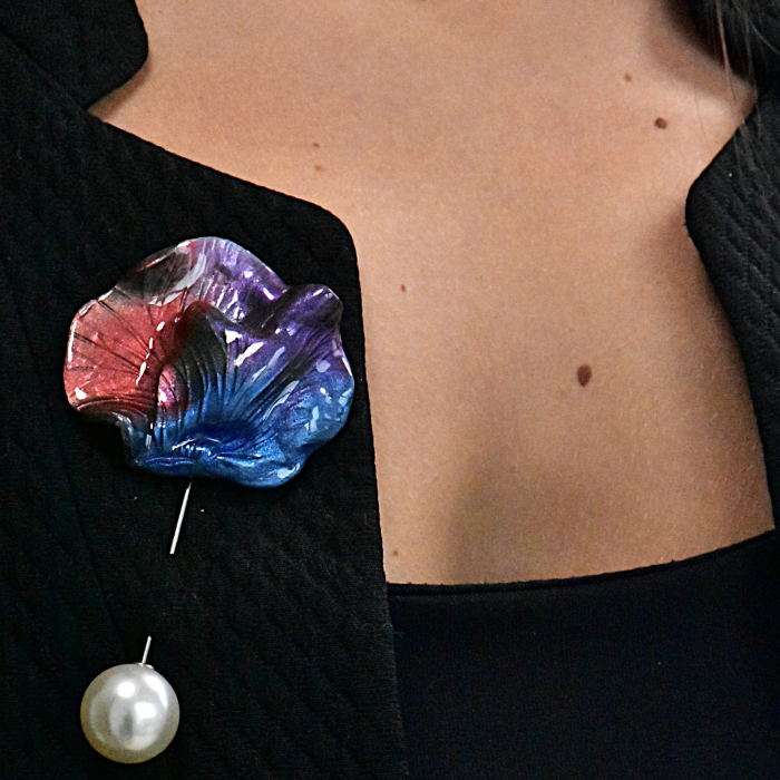 Narru- Brosa handmade din lut polimeric si rasina [3]