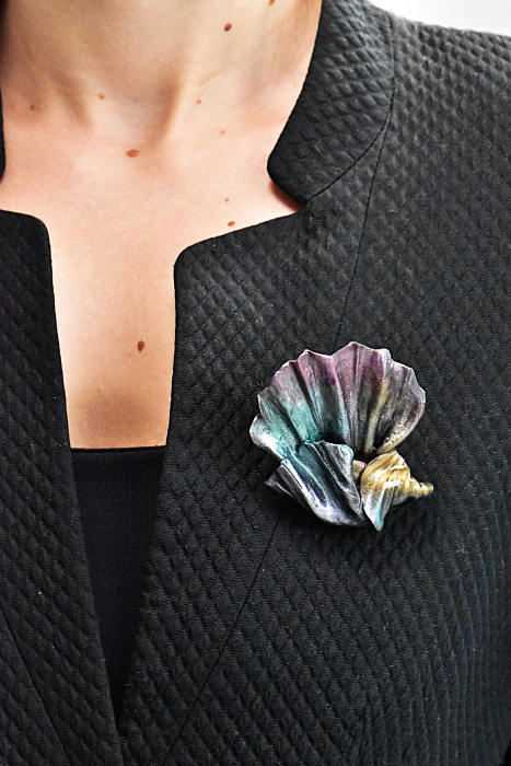 Narru- Brosa handmade din lut polimeric si rasina [2]