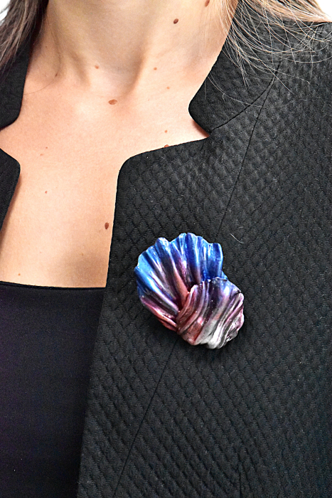 Narru- Brosa handmade din lut polimeric si rasina [2]